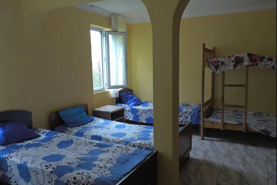Ok House! Hotell Kobuleti Eksteriør bilde