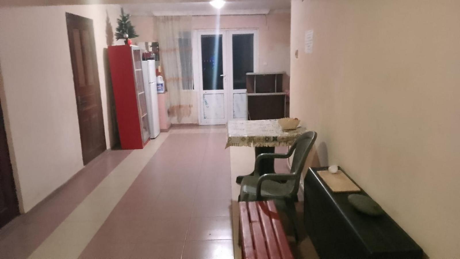 Ok House! Hotell Kobuleti Eksteriør bilde